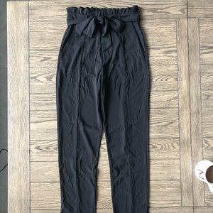 NWT DO+BE (bohme) | Ultra High-waisted Paperbag Pant - Black